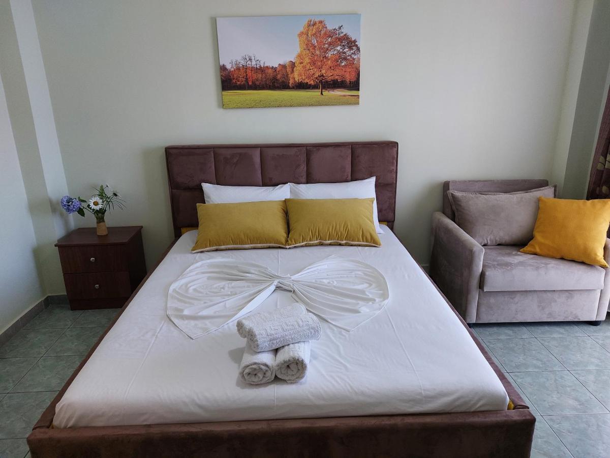 The Sun House Apartamento Sarandë Exterior foto